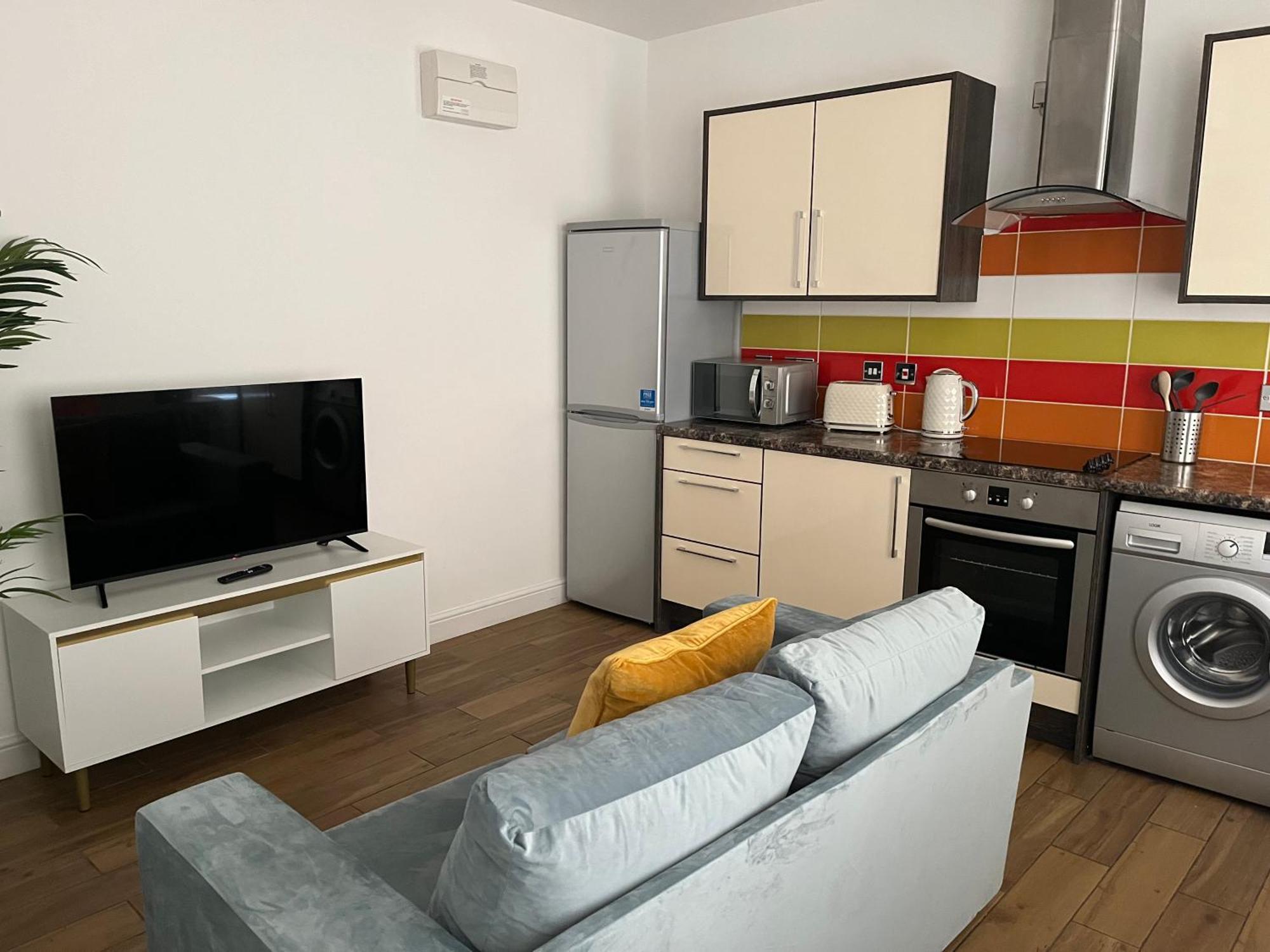 לייסטר The Blue Lagoon Apartment מראה חיצוני תמונה